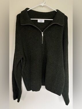 Old Navy Quarter Zip Sweater